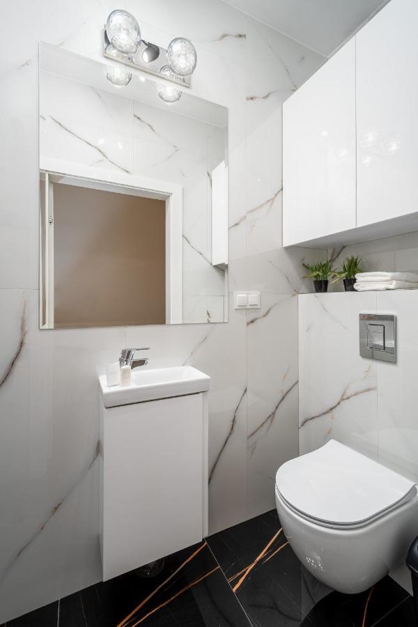 Your Apartments Okrzei 12 Варшава Екстер'єр фото